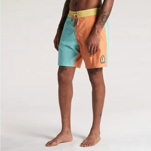 Howler Brother Retro Aqua Blue Buchannon Boardshorts Mens Swim 8" Inseam Size 34 - Picture 1 of 15